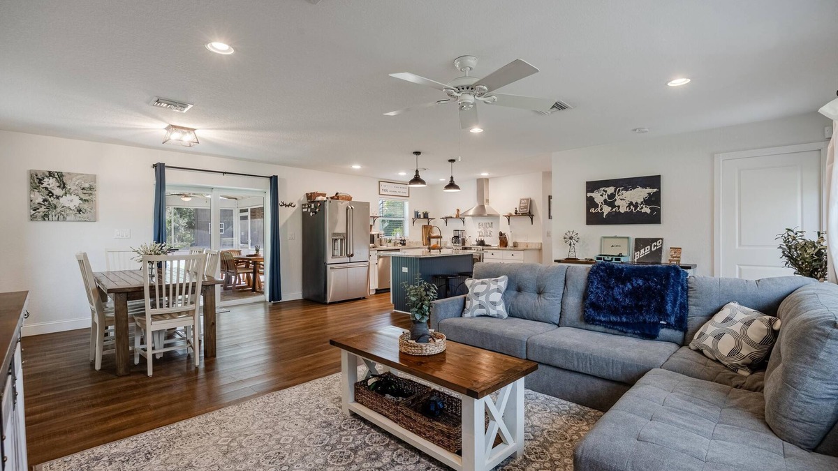 Buckingham House | Florida Country Home Under The Oaks