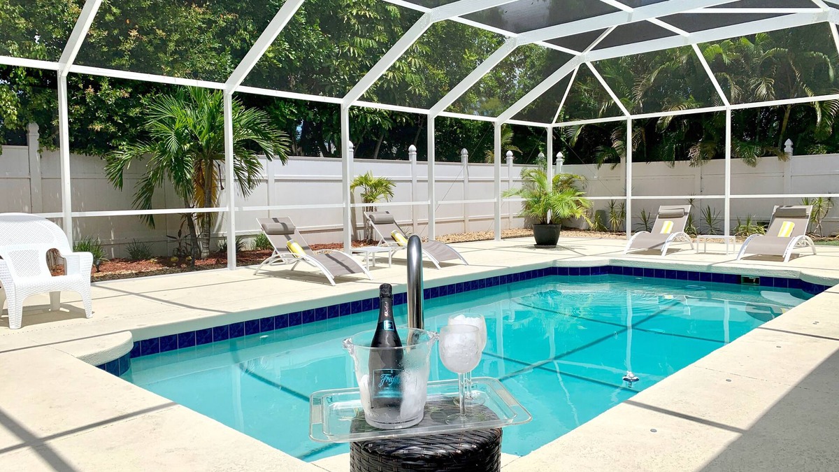 Bradenton Villa | Florida Dream: Rent pure luxury in Bradenton/Anna Maria Iceland