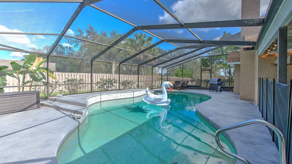 Brandon House | Florida Family Paradise | Free Heated Pool!
