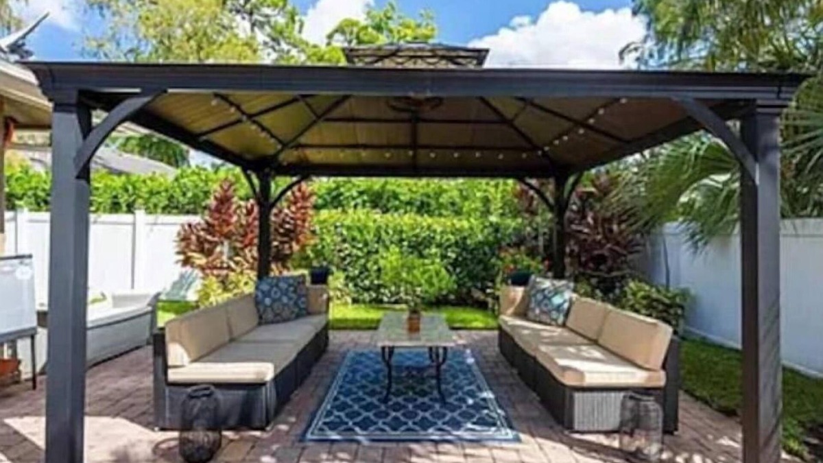 Wellington House | Florida Oasis in Wellington
