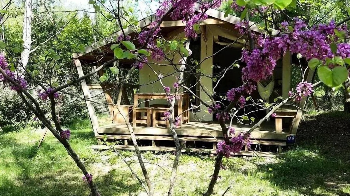 Saint-Antonin Noble Val House | Flower Camping les Gorges de l'Aveyron * - Freeflower Premium 38m² (2 bedrooms) with bathroom for 5 people