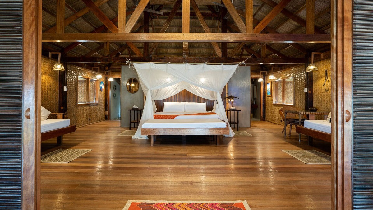 Taytay Hotel | Flower Island Resort