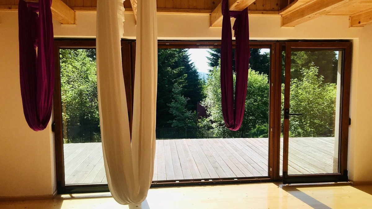 Milowka House | Flowmove retreat in Kamesznica