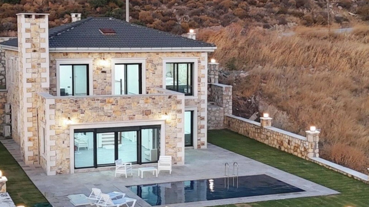 Foca Villa | Foça Tas Villa
