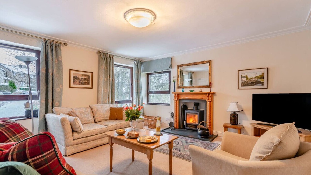 Pateley Bridge House | Fog Close Cottage - Three Bedroom House, Sleeps 6