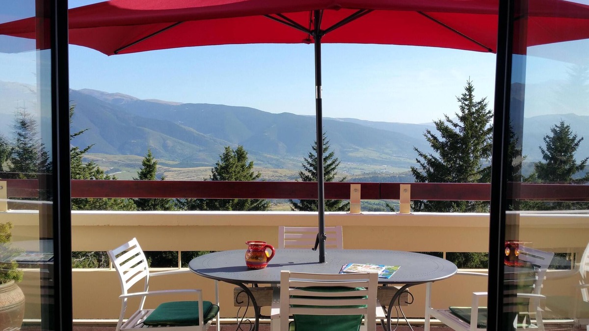 Font-Romeu-Odeillo-Via Apartment | Font-Romeu Beautiful apartment 80m2 South Terrace Panoramic View On The Pyrenees