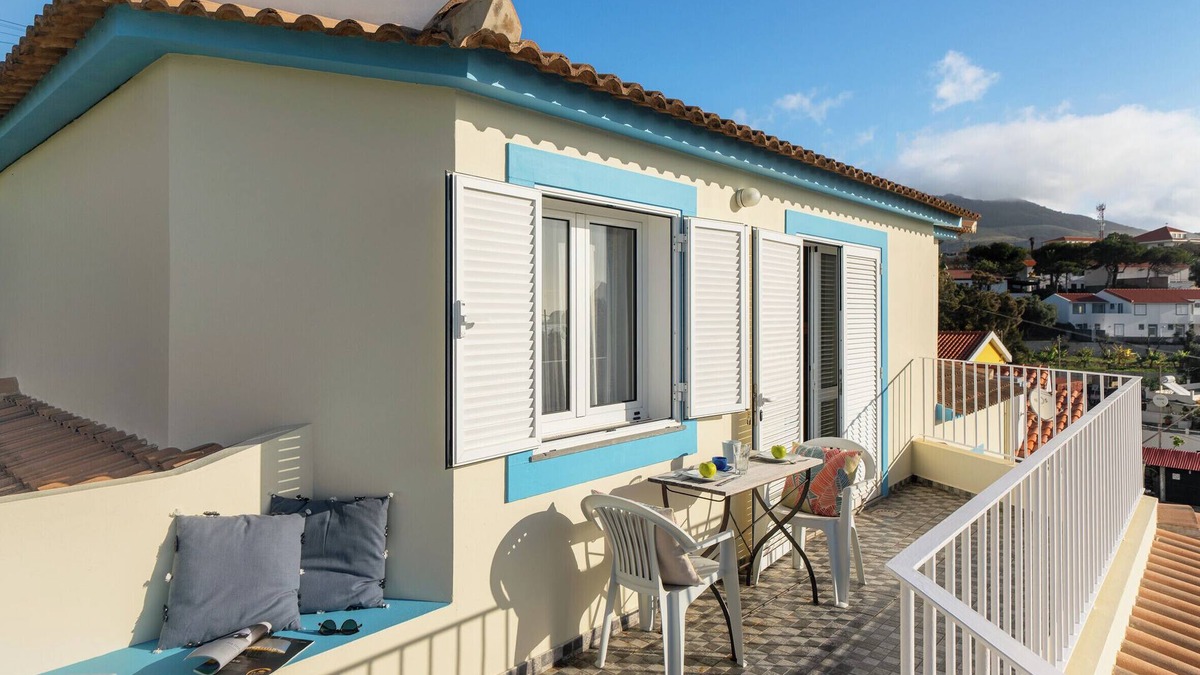 Vila Baleira Apartment | Fontinha I - Quiet retreat near the beach.