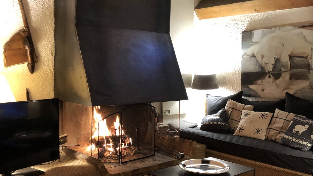 La Salle-les-Alpes Ski Chalet | * FOOT OF TRACKS/SUPERB CHARMING CHALET/IDEAL 2 COUPLES + 4 CHILDREN