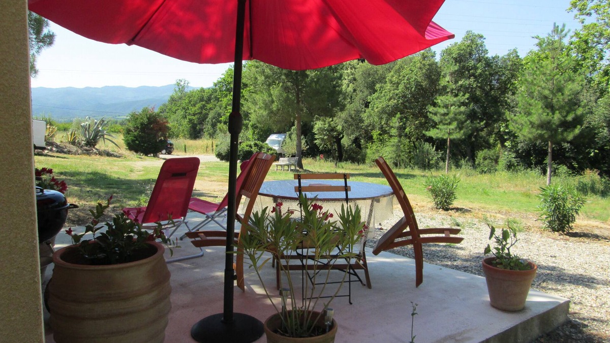 Vives House | FOR LOVERS OF NATURE AND CALM NEAR THERMAL CURE