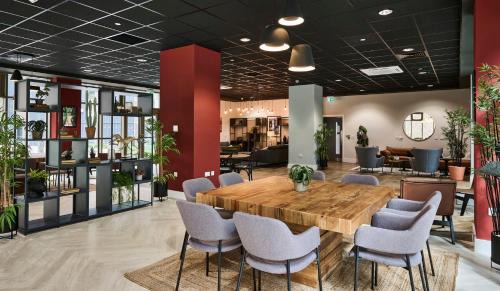 Acresford Apartment | For Students Only The Oaks in Coventry