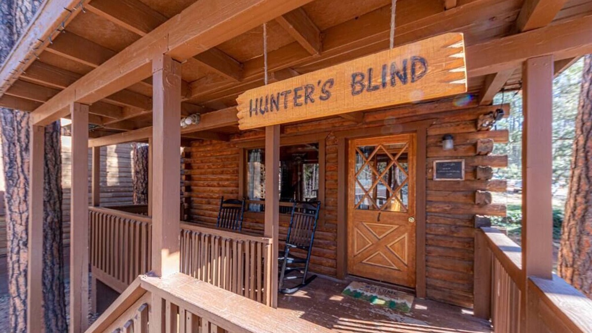 Christopher Creek Cabin | Forest Cabin 1 Hunters Blind