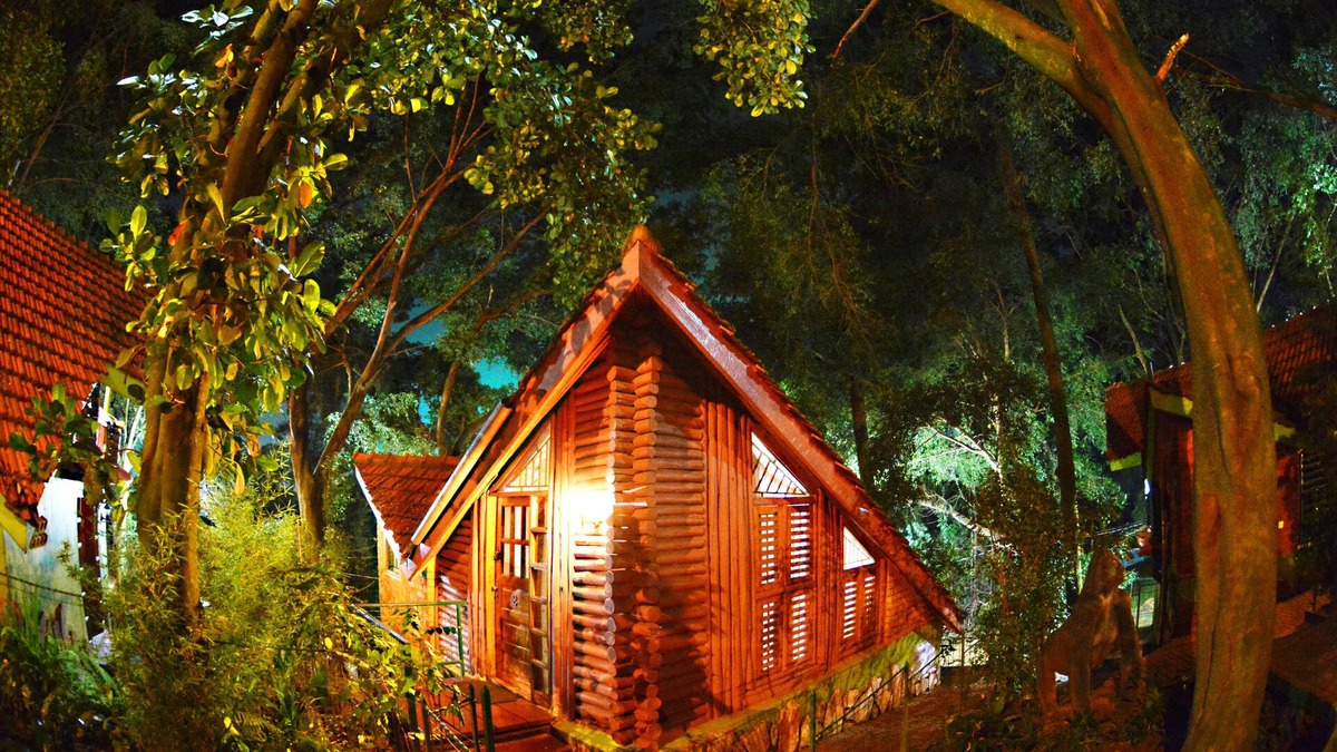 Bukoto Hotel | Forest Cottages