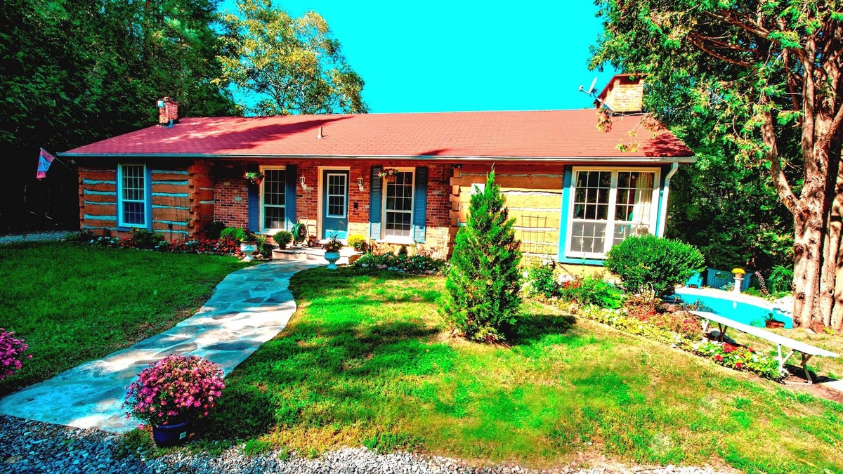 Caledon Bed & Breakfast | Forest Creek Bed & Breakfast and Retreat