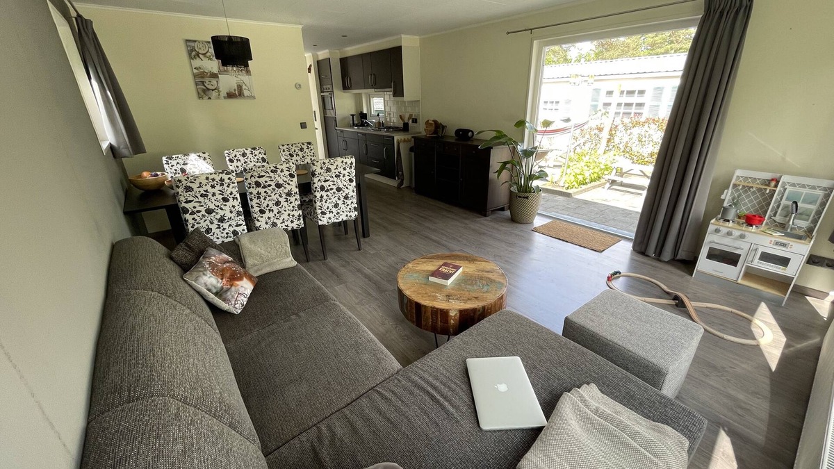 Beekbergen-West Ski Chalet | Forest Family Home - 6 Persoons op 5 Sterren Park