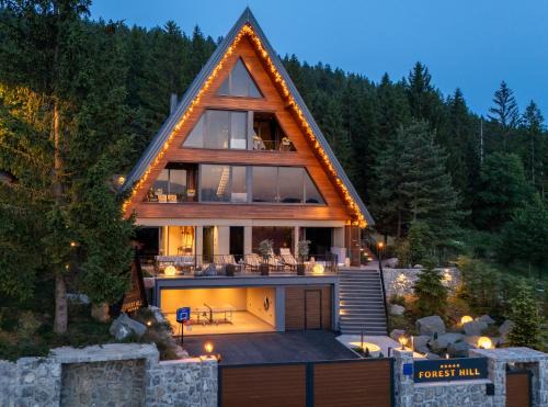 Ravna Gora Ski Chalet | Forest Hill