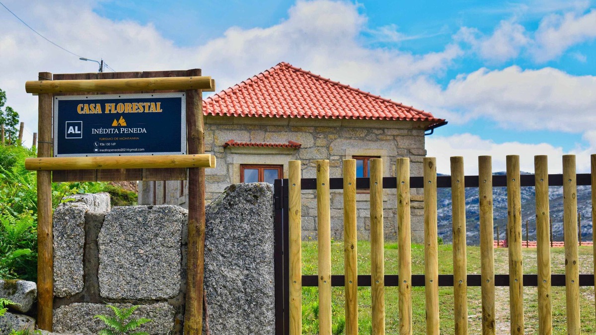 Arcos de Valdevez Cottage | "Forest House" in Branda da Bouça dos Homens