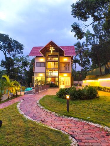 Kothamangalam Resort | Foresta Thattekkadu Pool Resort