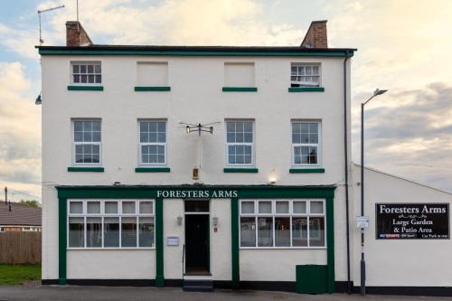 Warwick House | Foresters arms