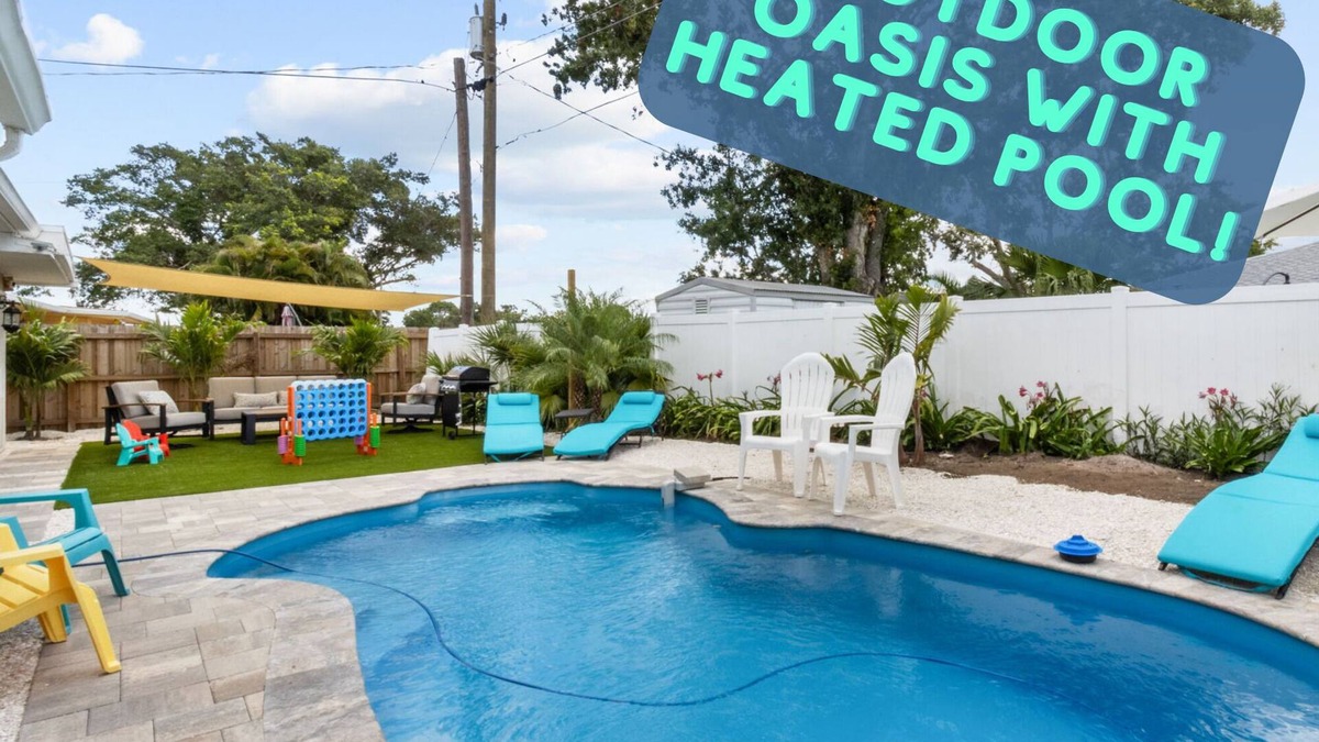 South Bradenton House | Forever Summer- 4/2 with FREE heated POOL & Game Room!