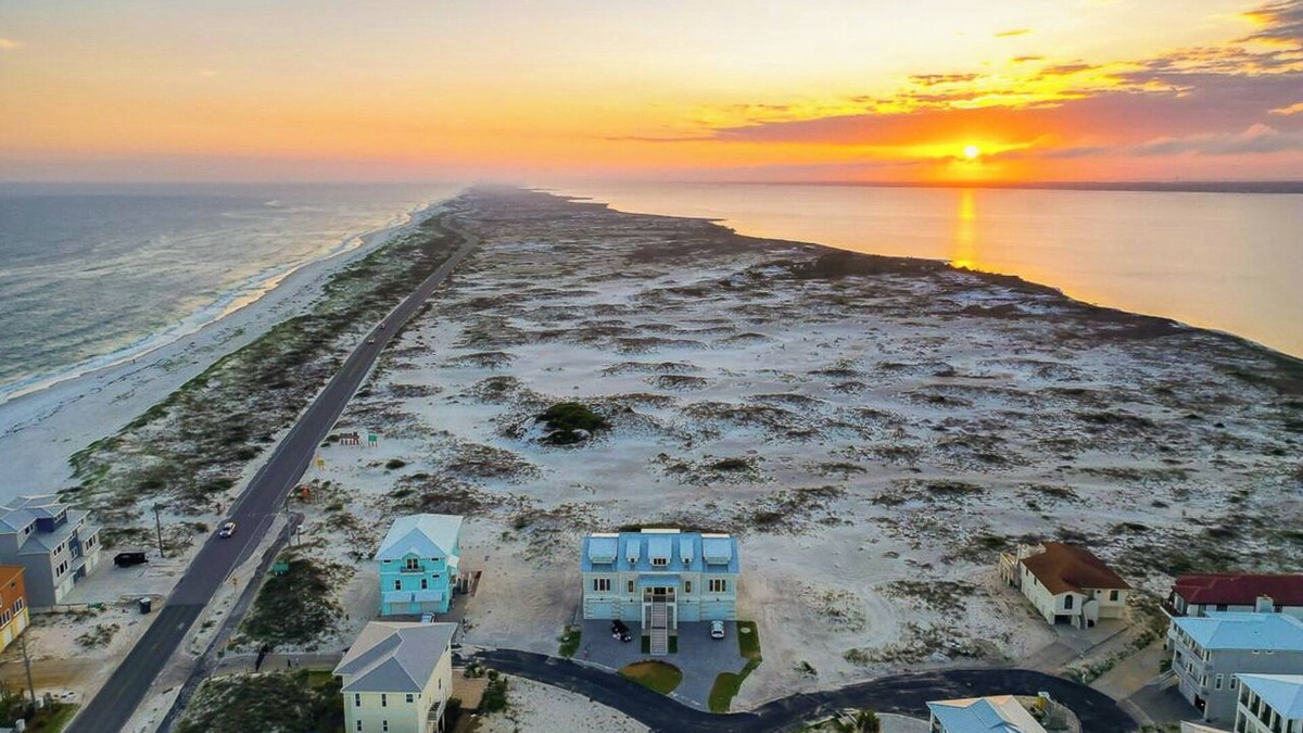 Pensacola Beach House | Forever Sunsets w/Private Temp Controlled Pool, Elevator & Sleeps 30 in beds