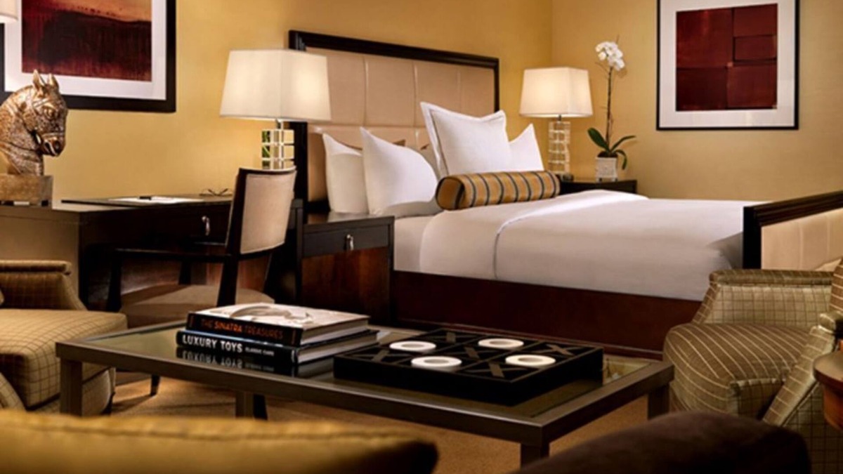 Las Vegas Apartment | Formula One Racing, Nov. 16-18th, 2023, is a Five Minute Drive!