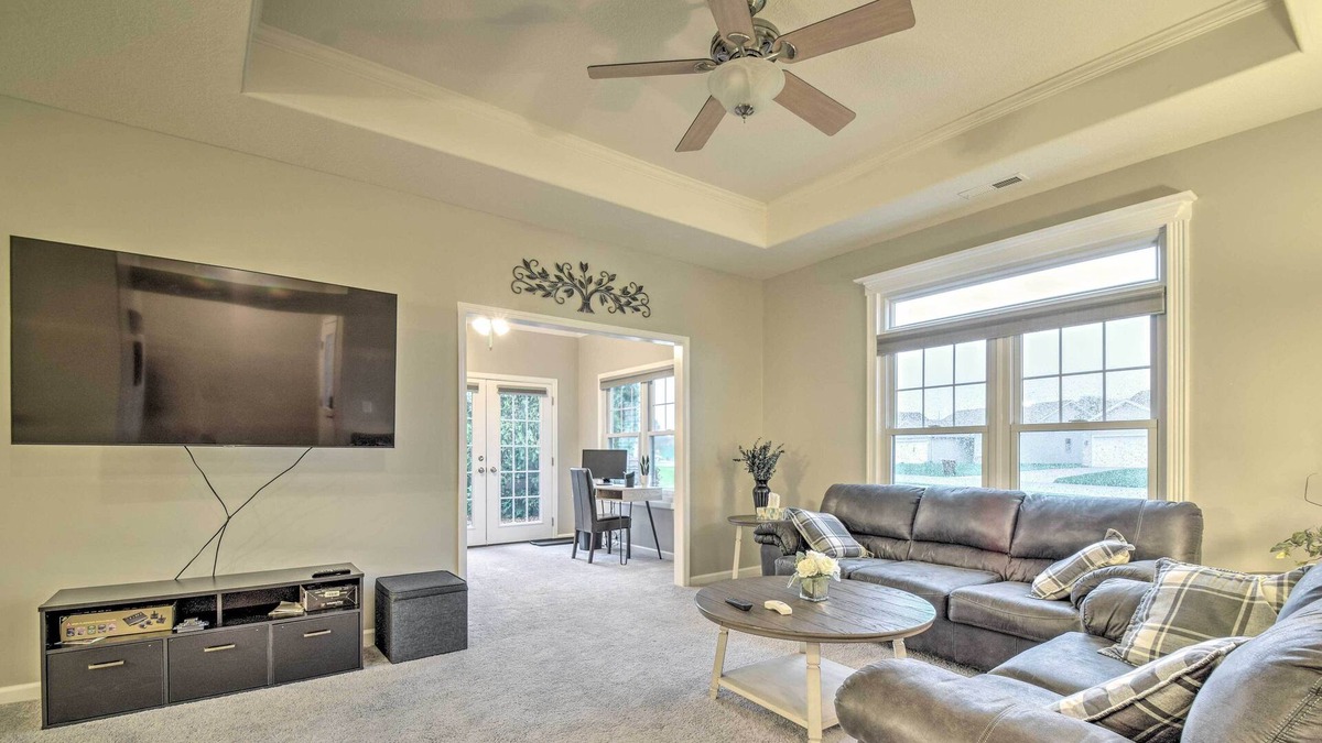 Saint Marys Allen County Condo | Fort Wayne Condo: 9 Mi to Downtown & Main St!