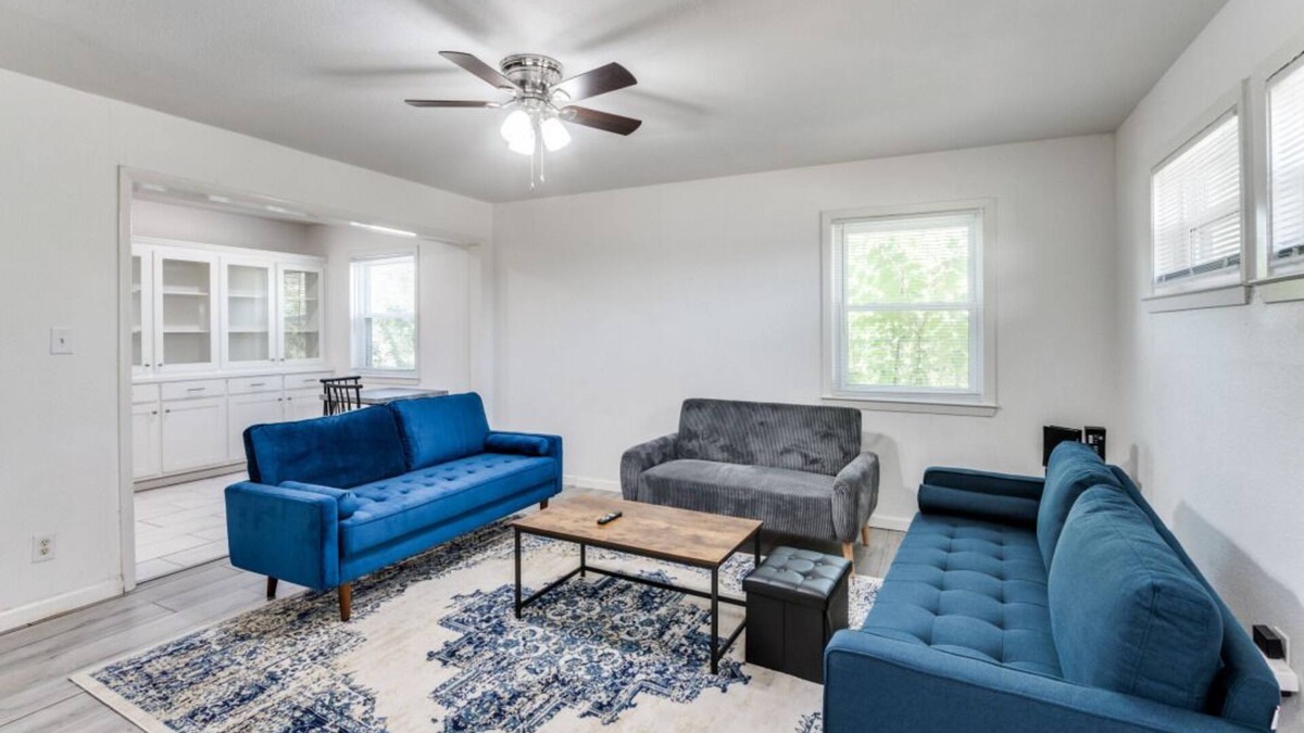 Fort Worth House | Fort Worth 4BR/3BA – 30-Day Min, Pet Friendly, Ideal for Professionals