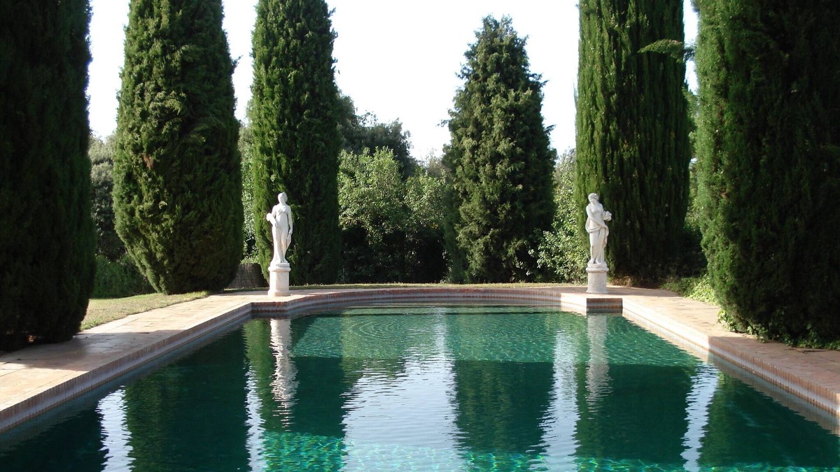 Vulpellac House | Fortified farmhouse of S XIV