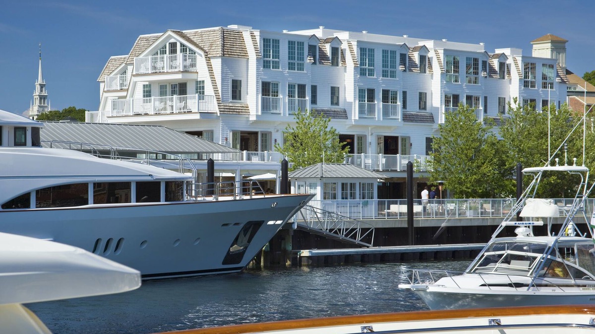 Yachting Village Hotel | Forty 1 North