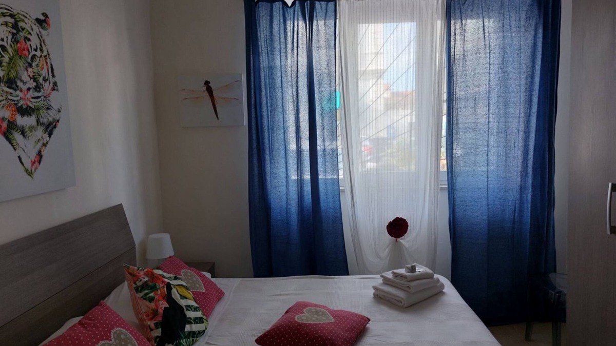 Viareggio Apartment | Foscolo 1, 100m from the beach