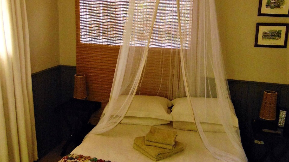 Umjindi House | Fountain Baths Guest Cottages (unit 7)