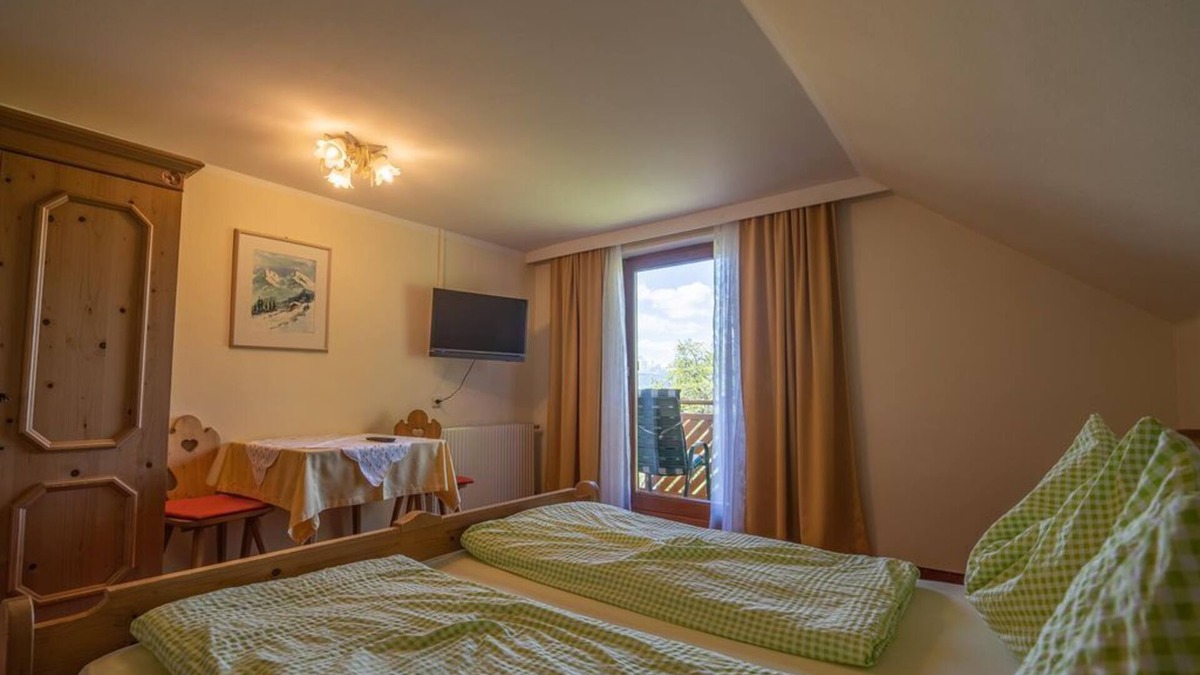 Edlbach Other | Four-bed room with shower, WC - Pension Moosgierler