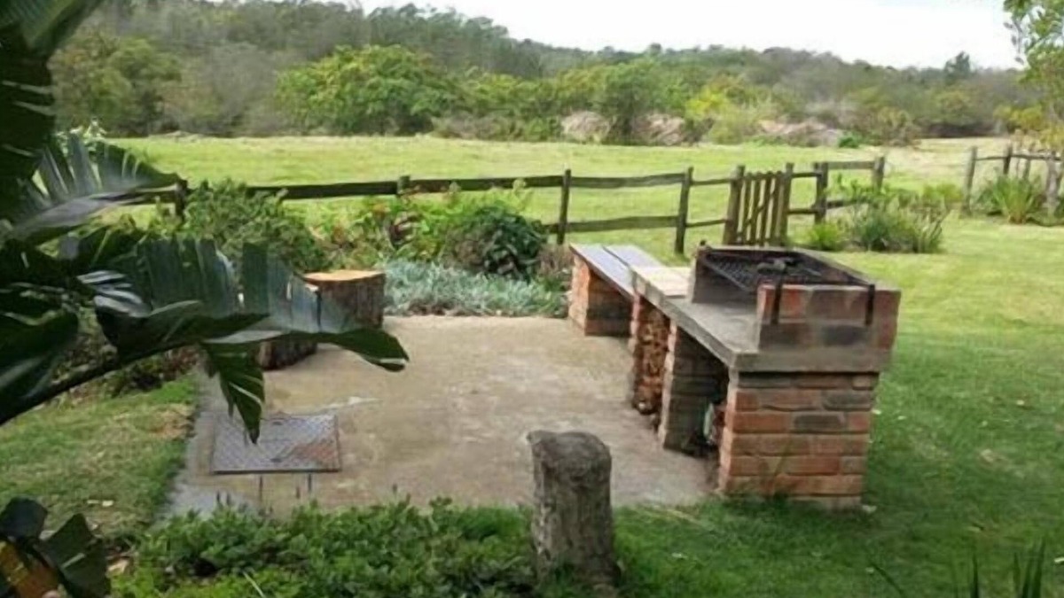 Die Barakke House | Four Fields Farm