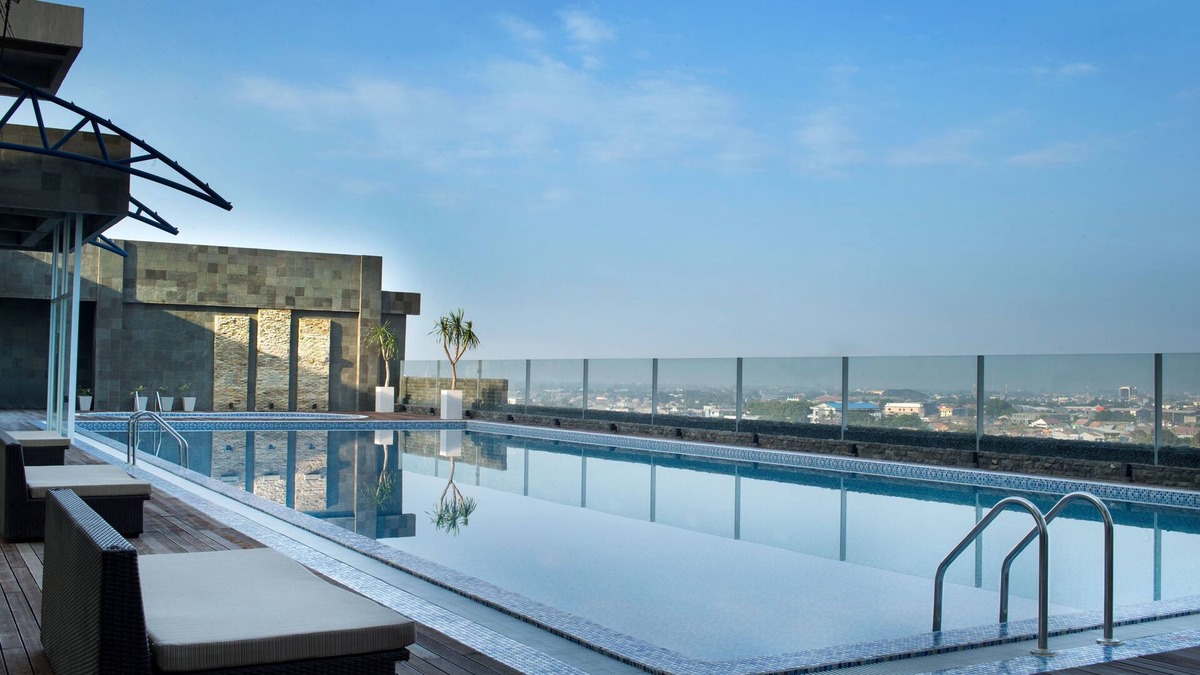 Makassar Hotel | Four Points By Sheraton Makassar