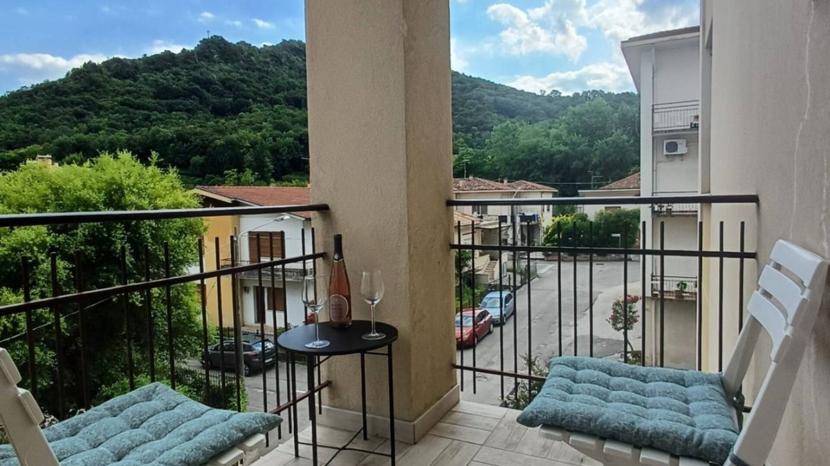 Vittorio Veneto Apartment | Four-room apartment (Central Apt. Vittorio Veneto)