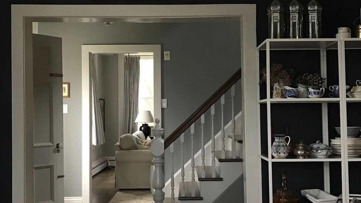 Meaford House | Four season ski friendly stone country home (Great for Summer and Ski Seasons)