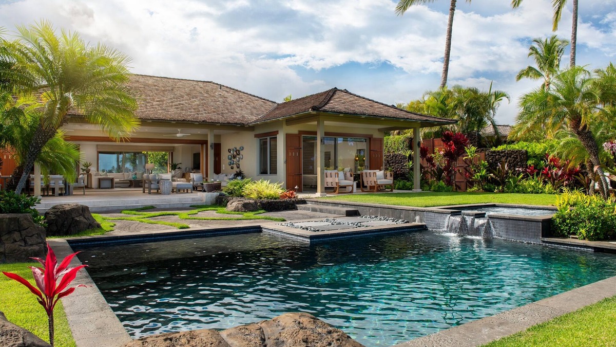 Kaupulehu House | Four Seasons Hualalai private 4 bedroom home with 2 golf carts & Ocean View