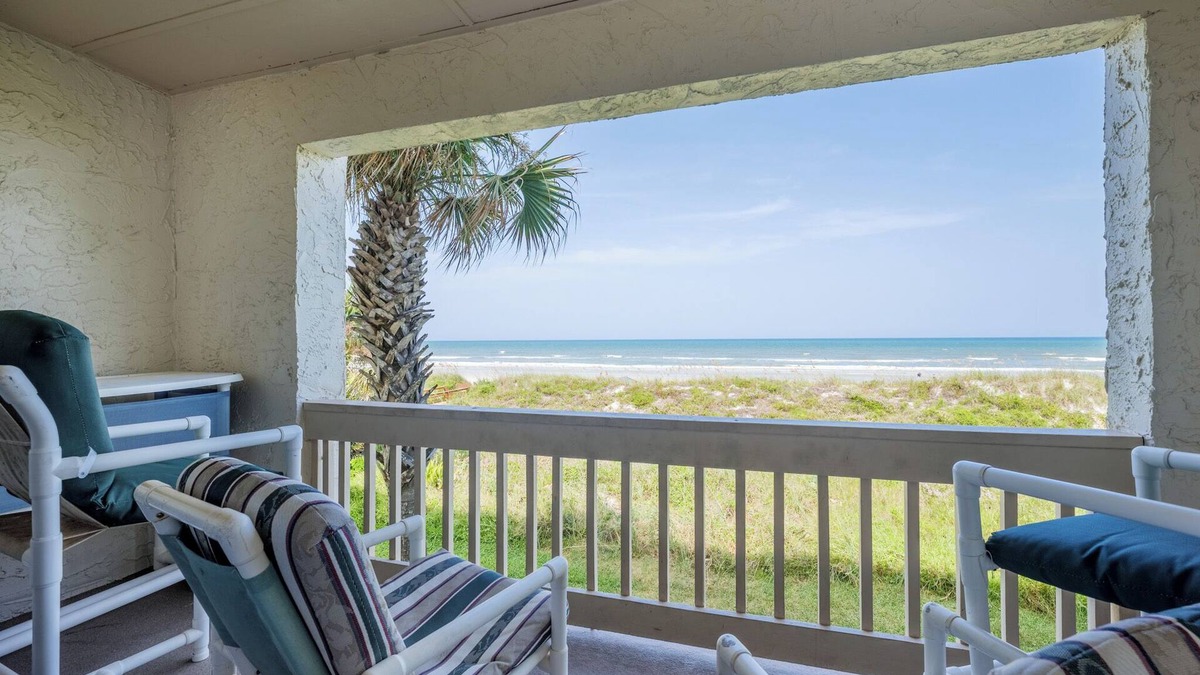 Crescent Beach Condo | Four Winds