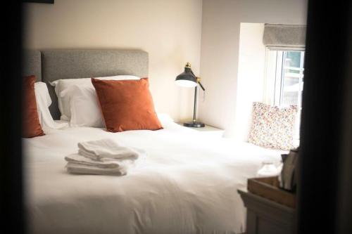 East Layton Hotel | Fox Hall
