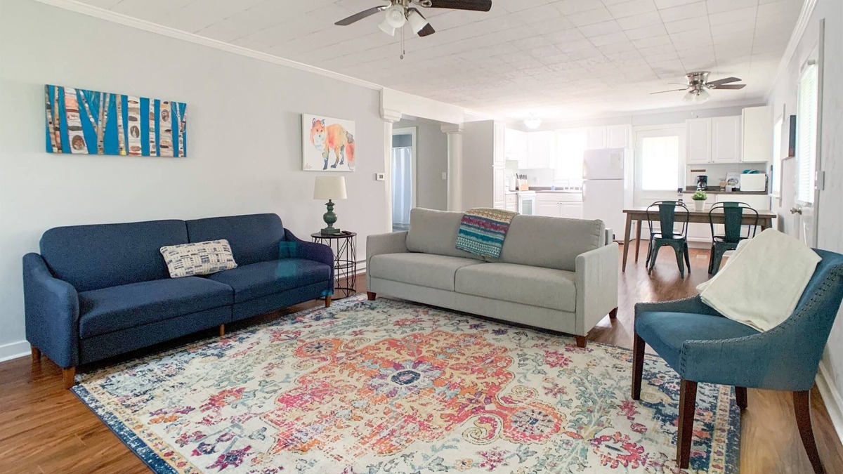 Villa Ridge House | Fox Haus near Purina, WashMo, I-44, Dog Friendly
