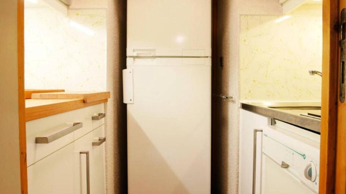 Montchavin Apartment | Cozy apartment near slopes with fireplace