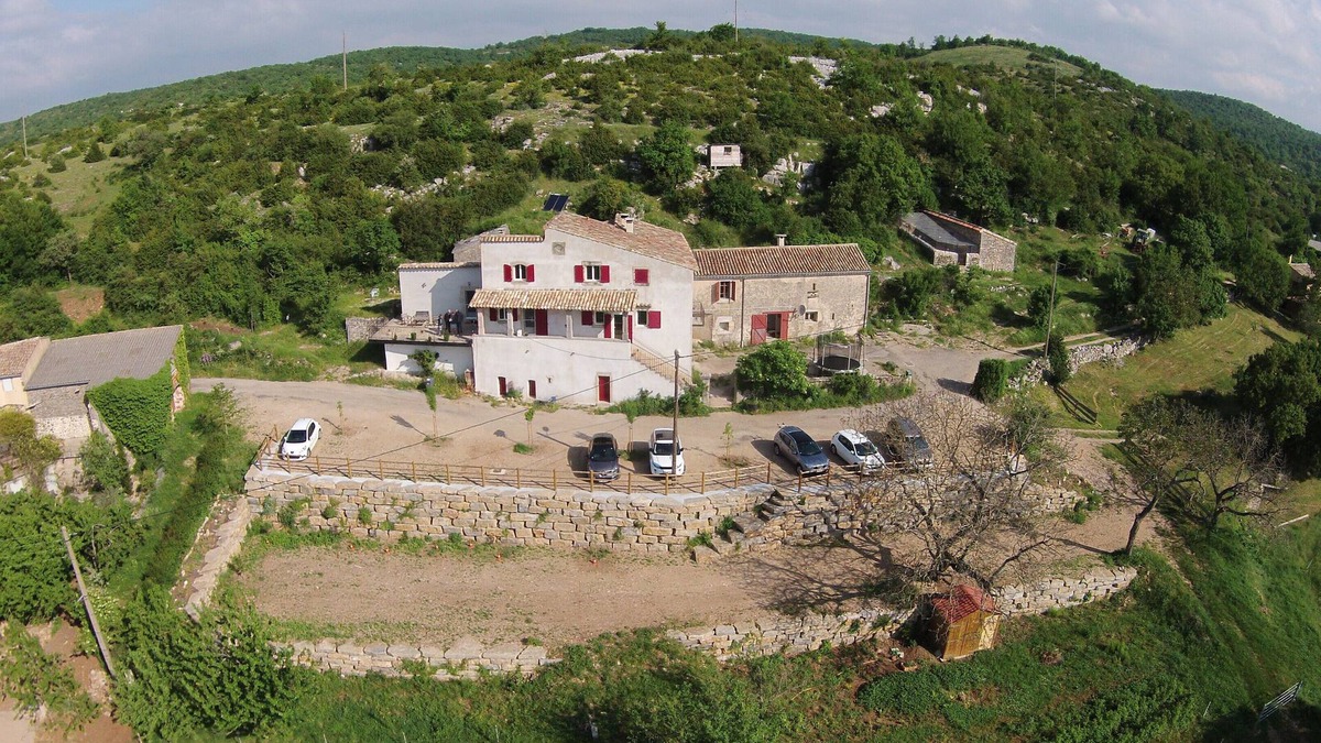 La Vacquerie-et-Saint-Martin-de-Castries House | Gite de Gazelle Chambres d'Hote