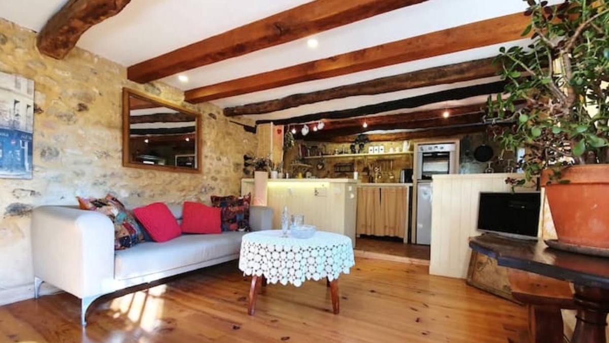 Rouffignac-Saint-Cernin-de-Reilhac House | Gîte Basile 3 2p, spa Privé, Périgord Noir