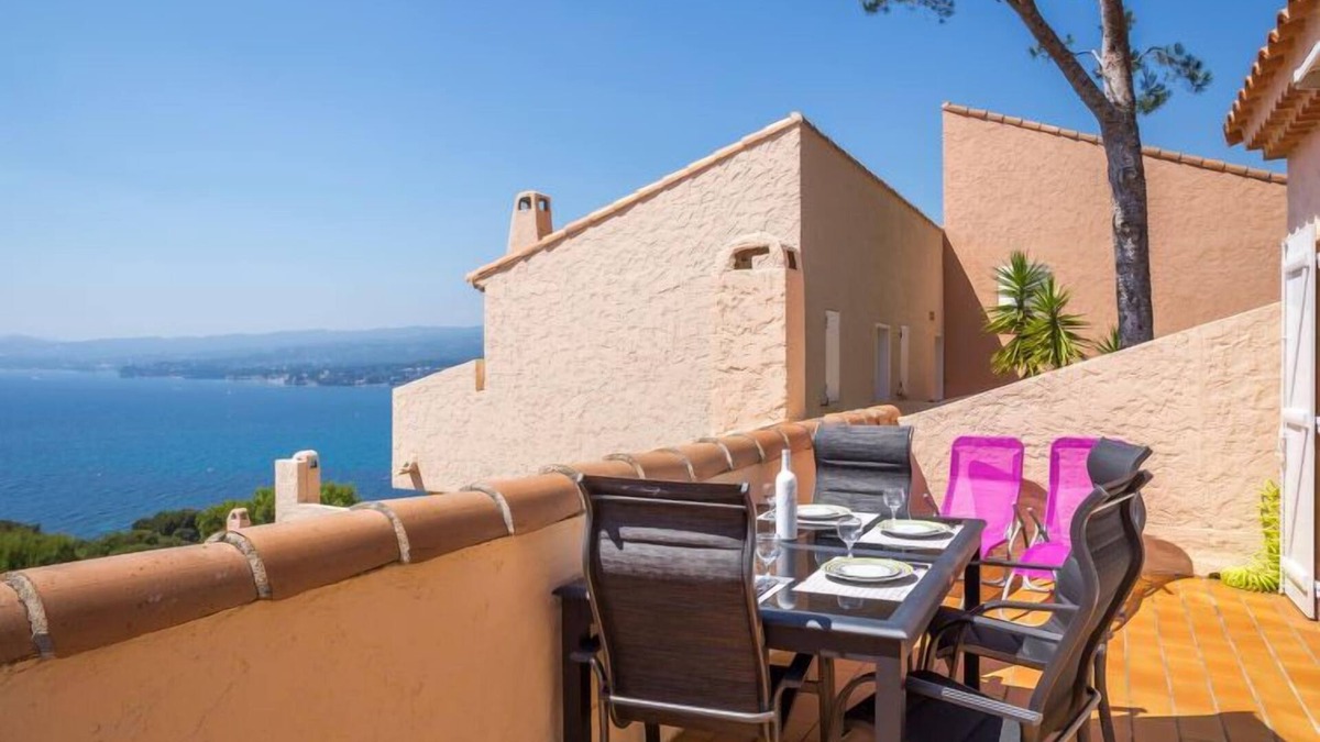 La Madrague Apartment | Mas de la Madrague by Interhome