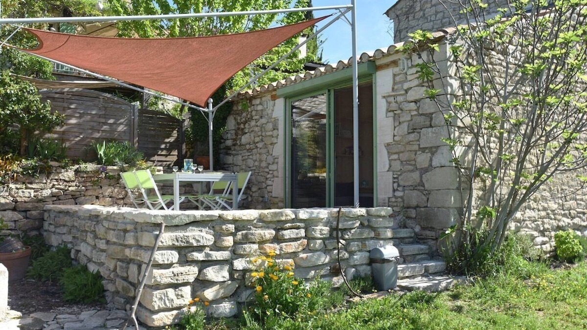 Saint-Jean-de-Maruejols-et-Avejan Cottage | 30UKELE Ukelele