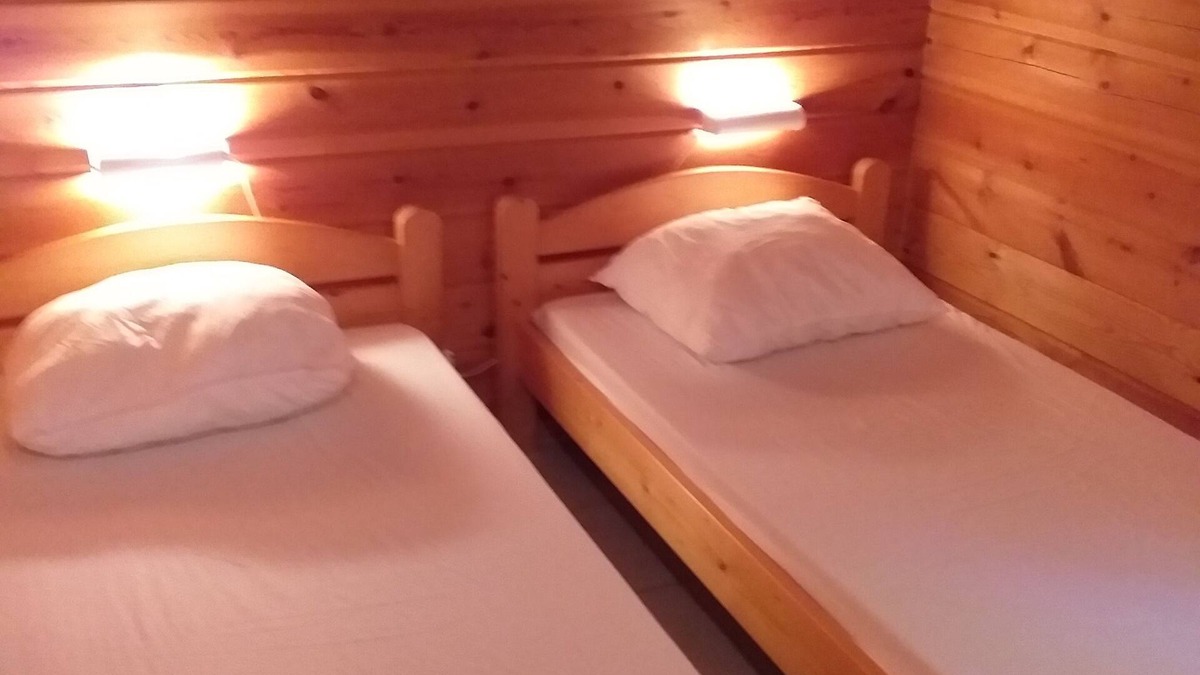 Serignac Ski Chalet | France - Charming Nordic-style chalet 4 pers 40km from Cahors.