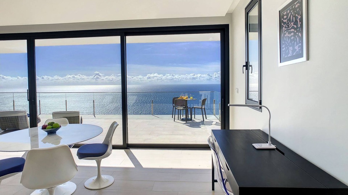 Tabua Apartment | Francelho 2 Apartment by LovelyStay