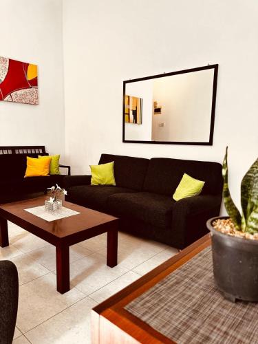 Athurugiriya House | Frangipani House