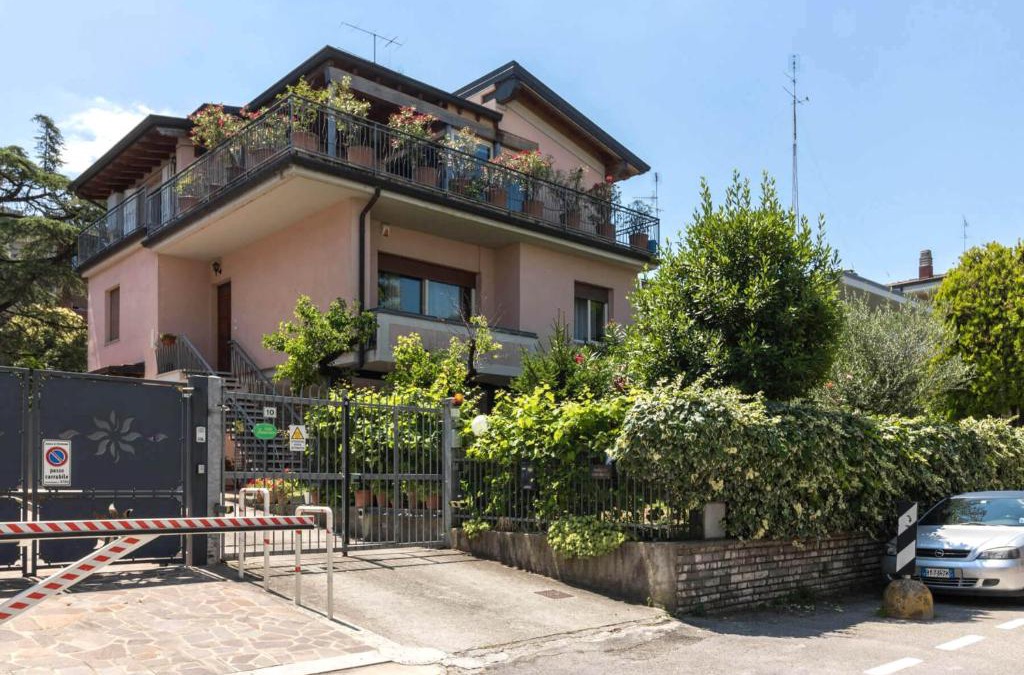 Desenzano del Garda Apartment | Frank Ronyo