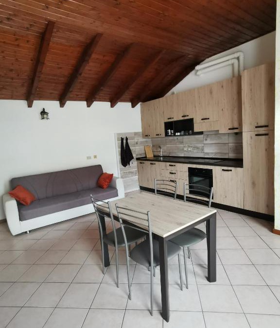 Lonate Pozzolo Apartment | FRANK'S HOME